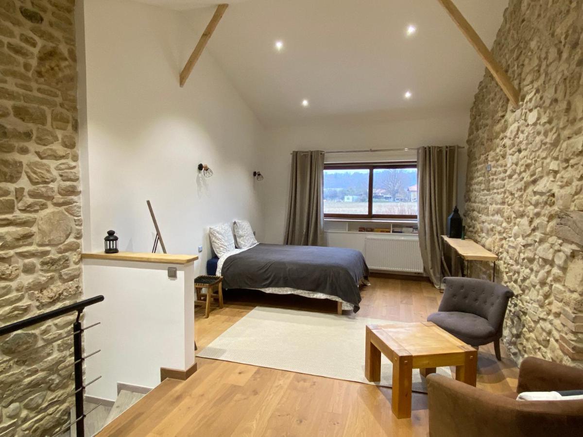 Gites&Chambres D Hotes Les Granges Du Fournel 圣拉提尔 外观 照片